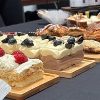 Des desserts étagés aux petits fruits